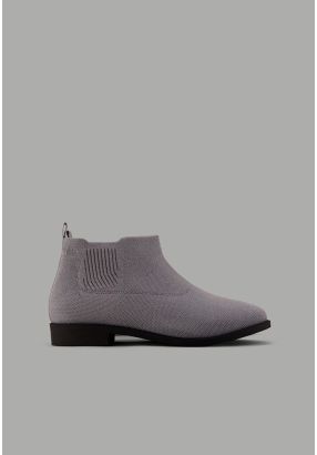 Laceless Flat Boots