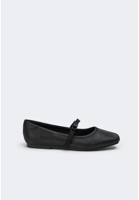 Classic Solid Flat Strap Shoes