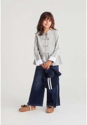 Wide-Leg Jeans with Side Pleats