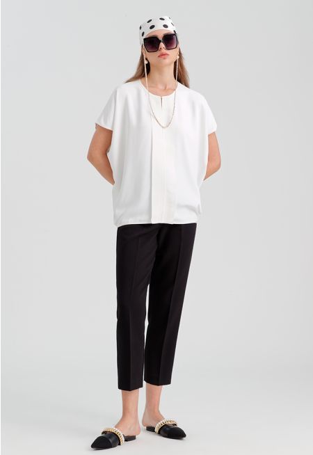 Solid Trouser With Pleats At Waist