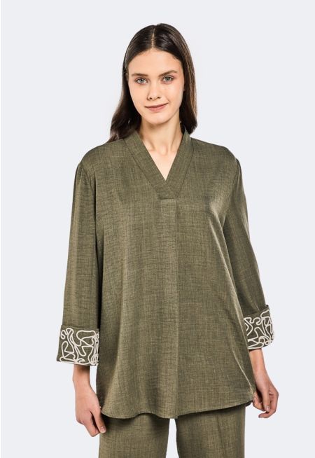 Crinkled Embroidered Blouse