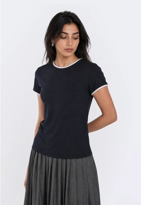 T-Shirt with Contrast Trim