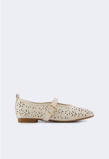 Schiffli Flat Ballerina