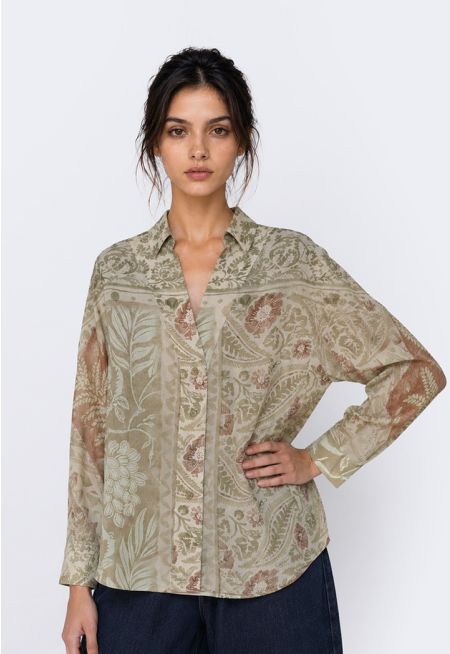 V-Neck Printed Boxy Shirt