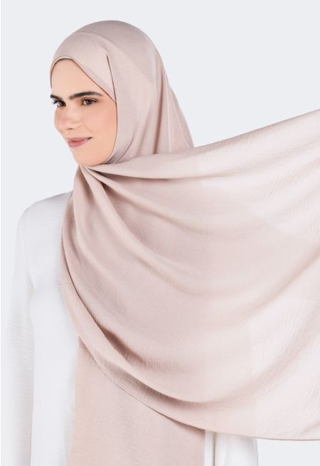 حجاب سادة بتصميم مجعد