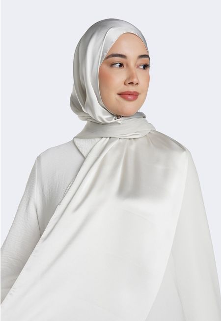 حجاب بتصميم شيفون وساتان مزدوج