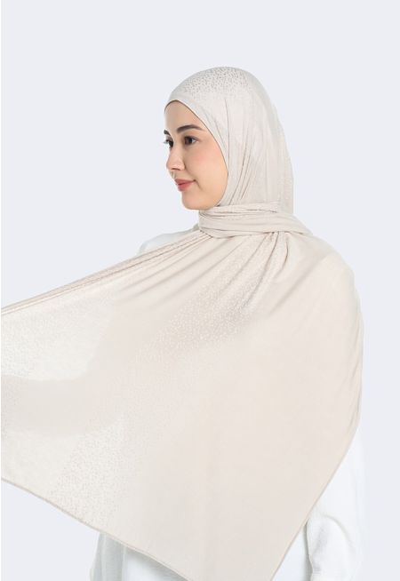 حجاب بتصميم مرن بملمس بارز