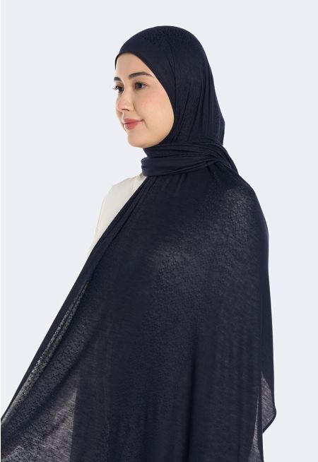 حجاب بتصميم مرن بملمس بارز