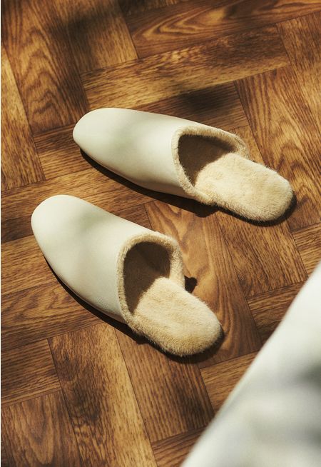 Leather and Fur Quilted Slippers