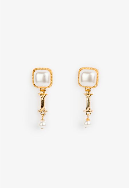 Classic Mother of Pearls Earrings