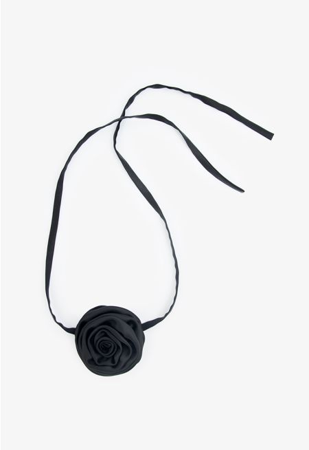 Solid Soft Floral Chocker