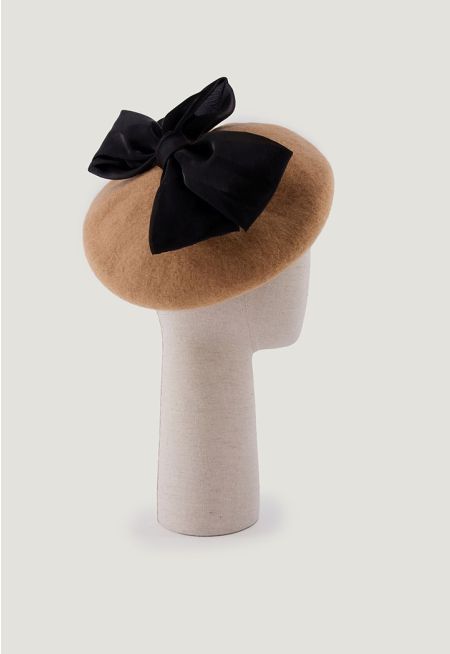 Bow Embellished Wool Beret Hat