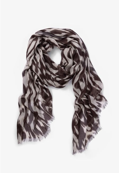 Printed Contrast Fringe Hem Scarf