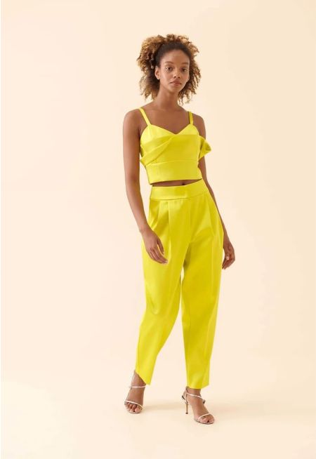 Roman Carrot Cut Solid Trousers Yellow