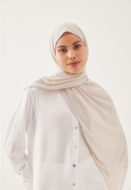 حجاب سادة بنمط ألماسي