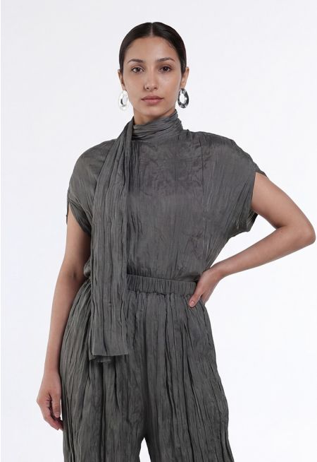 Crinkled Top with Attached Scarf