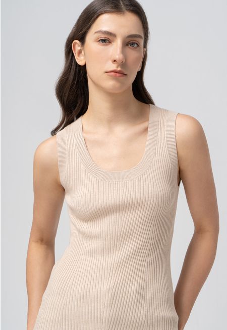 Round Neck Sleeveless Top 