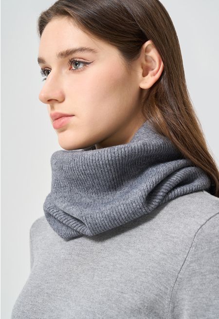 Solid Knitted Scarf