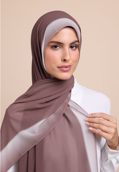شيلة بلون متدرج
