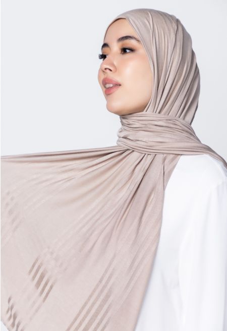 حجاب ناعم مخطط