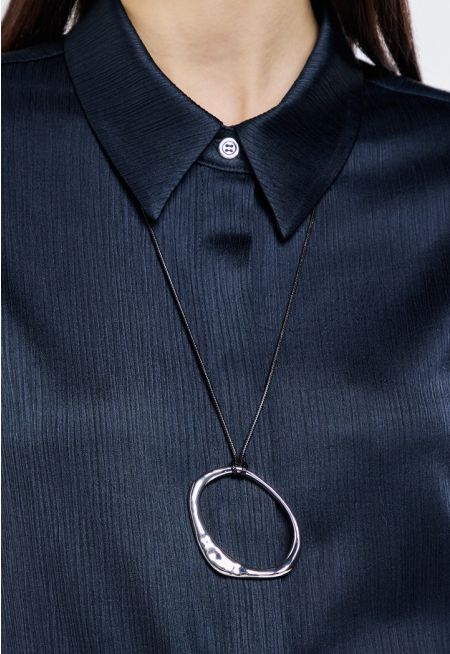Adjustable Band Necklace