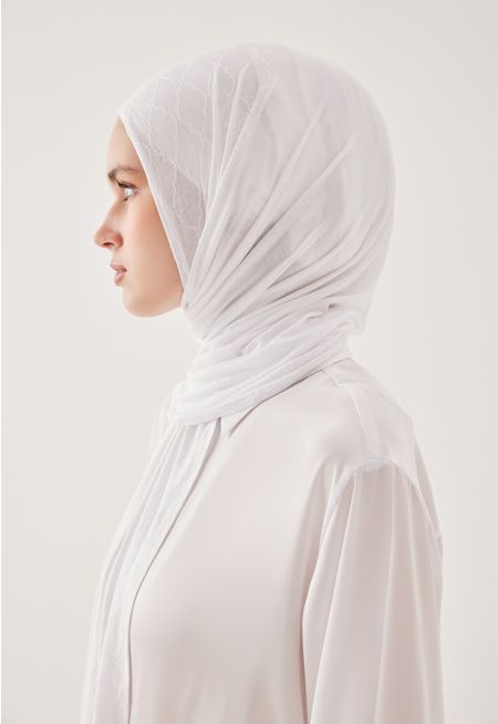 حجاب سادة بنمط مغربي
