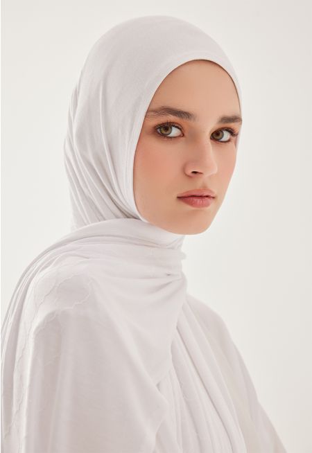 حجاب بنمط هندسي