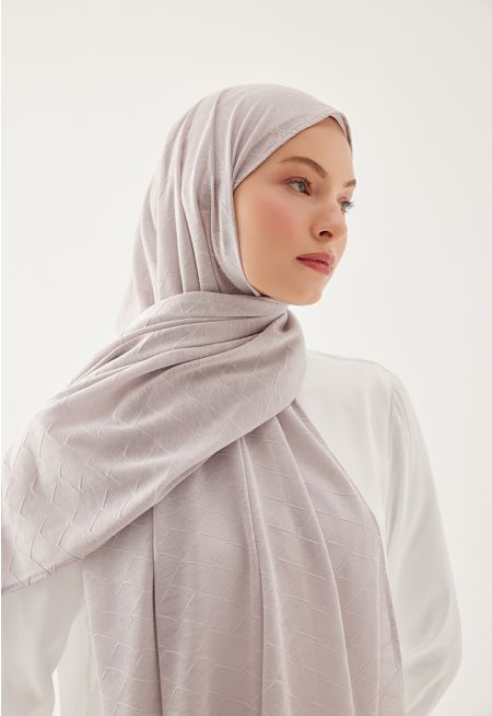 حجاب سادة بنمط ألماسي