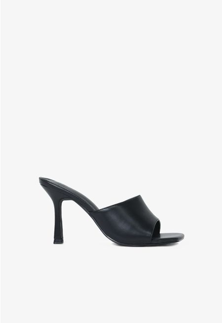 Solid Square Open Toe Sandals