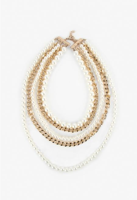 Chains and Faux Pearls Necklace