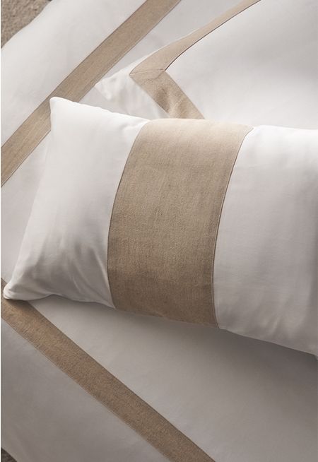 LINEN APPLIQUE CUSHION COVER (30*50 CM)