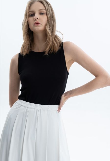 Sleeveless Basic Solid Top