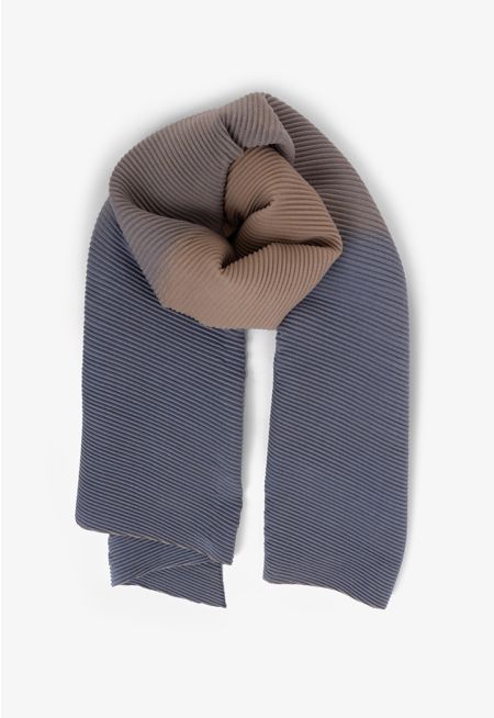 Gradient Textured Winter Scarf