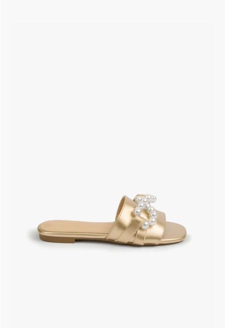 Chunky Faux Pearls Embellished Flats