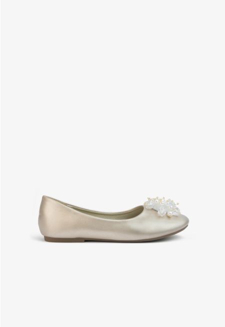 Faux Pearls Embellished Mesh Ballerina Flats
