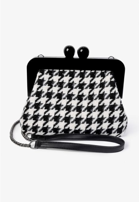 Houndstooth Woven Clutch