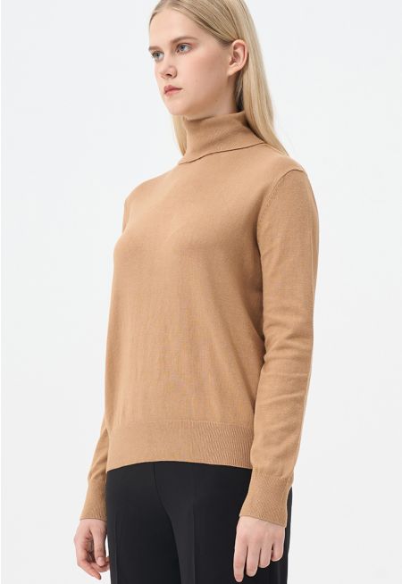 Single Tone High Neck Knitted Top