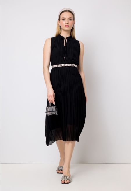 Pleated Sleeveless Belted Solid Dress