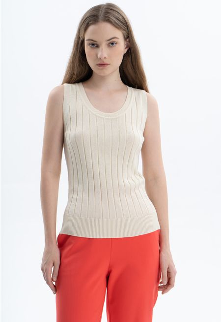 Solid Top with Scoop Neck 