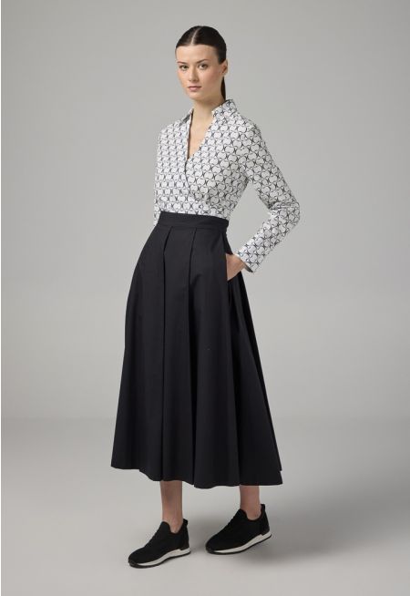 Basic Pleated Maxi Skirt
