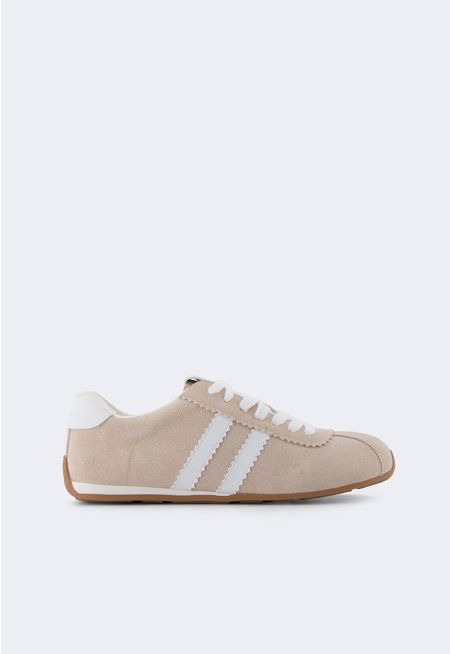 Contrast Lace Up Sneakers