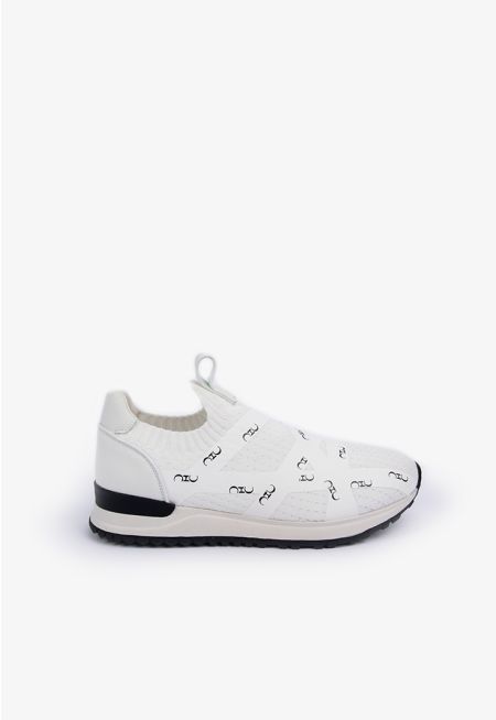 Seamless Breathable Low Top Sneakers