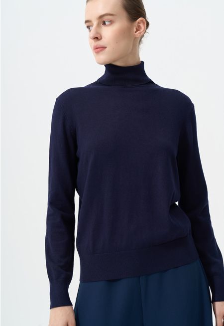 Single Tone High Neck Knitted Top