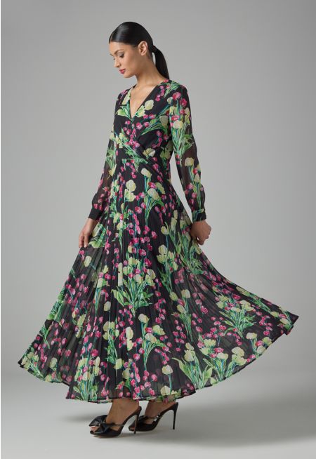 فستان ماكسي بطباعة أزهار و بثنيات