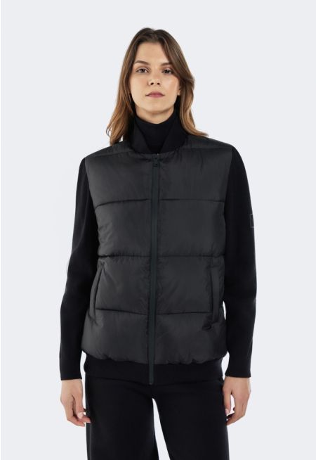 Puffer Jacket with Knitted Sleeve 