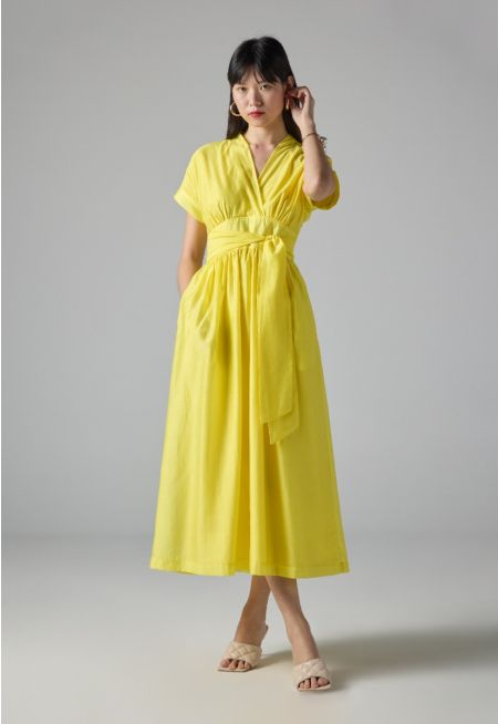 Solid Short Sleeve Belted Dress 