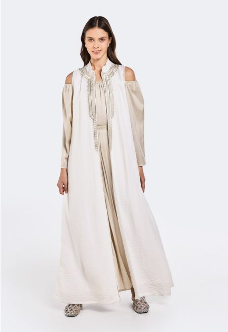 Crinkled Embroidered Sleeveless Abaya- Ramadan Style