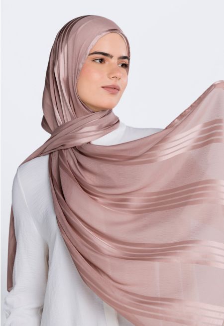 حجاب مخطط بارز الملمس