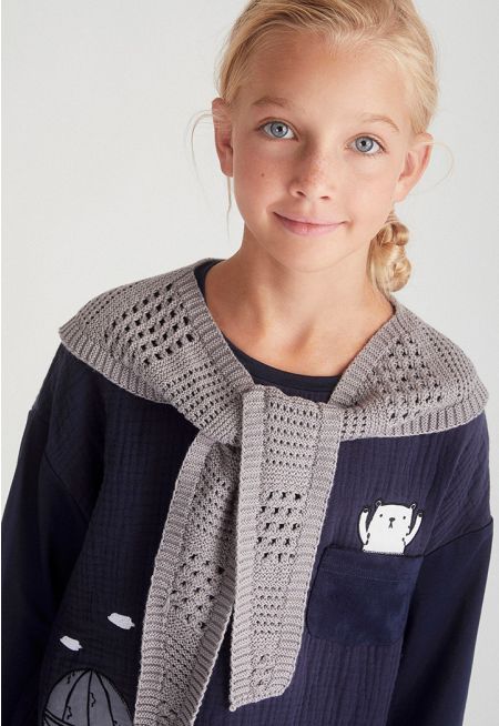 Oversize Hoodie with Knit Scarf 