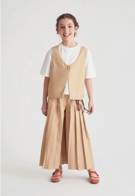 2-in-1 T-Shirt with Vest